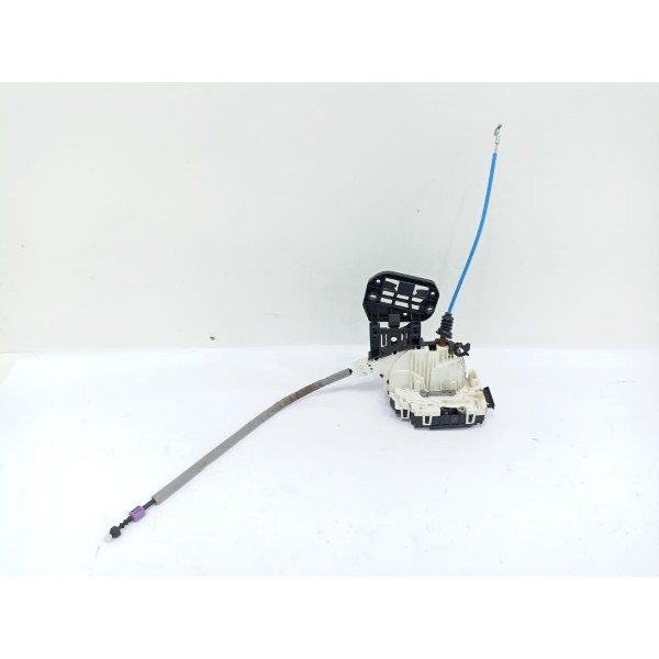 Fechadura Porta Dianteira Esquerda Mercedes Gla200 2016