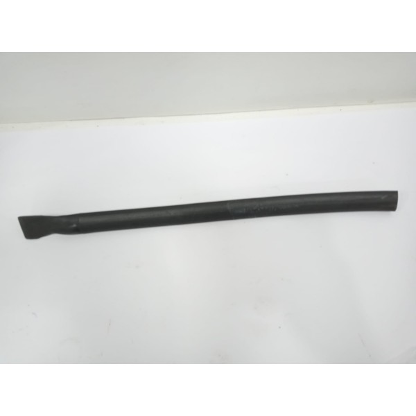 Coluna Traseira Esquerda Nissan Versa 2018 2019 