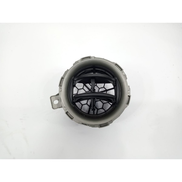 Difusor De Ar Dianteiro Esquerdo Nissan Versa 2018 2019 