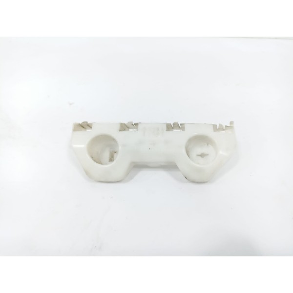 Suporte Direito Parachoque Dianteiro Nissan Versa 2019