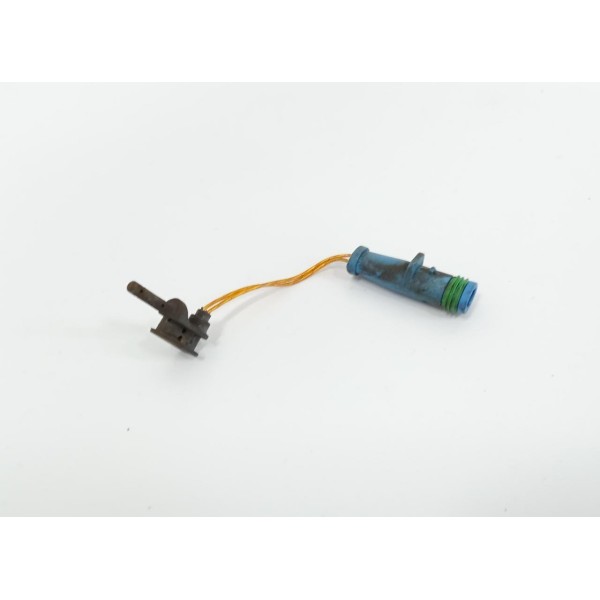 Sensor Pastilha Freio Dianteiro Direito  Gla 200 2016