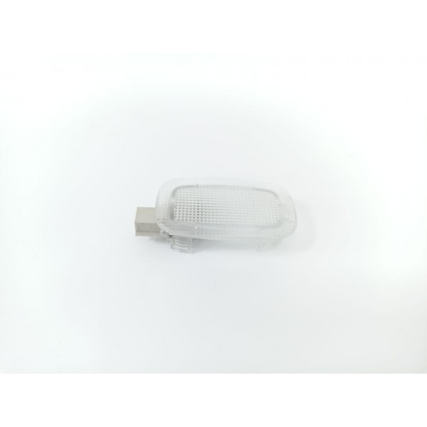 Luz Cortesia Inferior Painel Mercedes Gla 200  2016