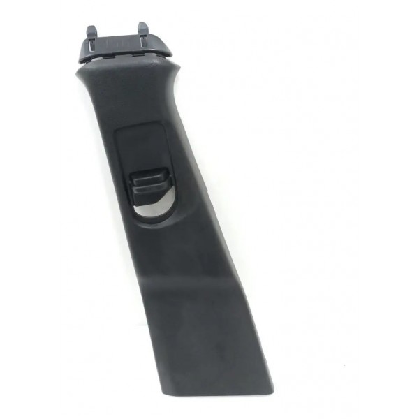 Acabamento Superior Coluna Esquerdo Gla 200 2016