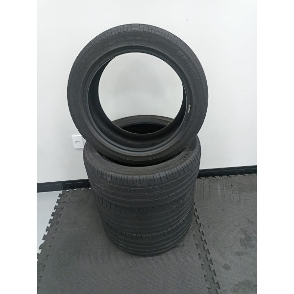 Jogo Pneu Sunfull  Sf-888 235/45 R18 Rev.
