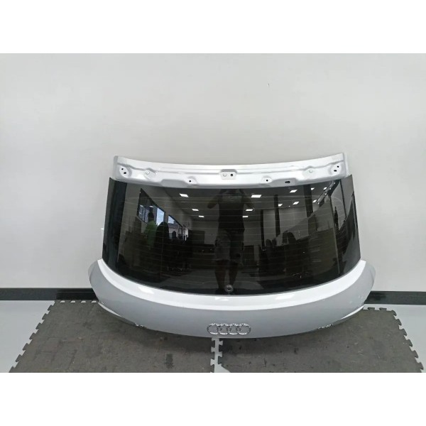 Tampa Traseira Lata Audi A1 Tfsi Sportback 2013