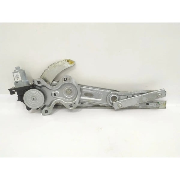 Máquina Vidro Dianteiro Direito Nissan Versa 2018 2019