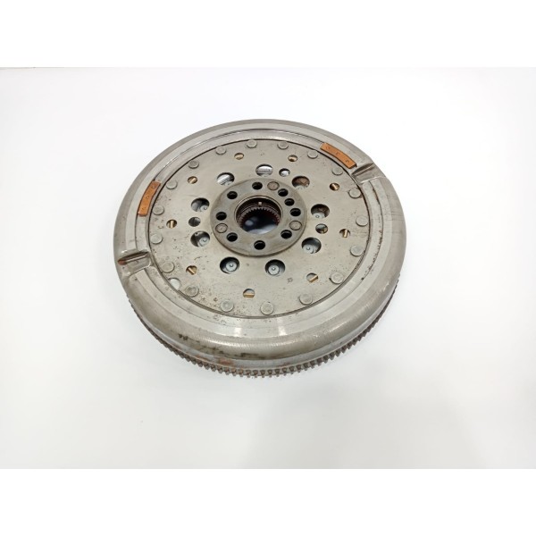 Volante Bimassa Mercedes Benz Gla 200 2015 2016