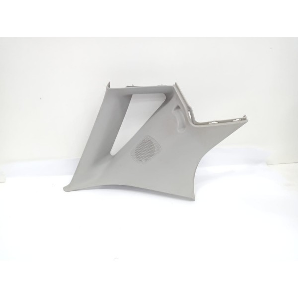 Acabamento Coluna Esquerda Audi A1 Sportback 2013 Detalhe