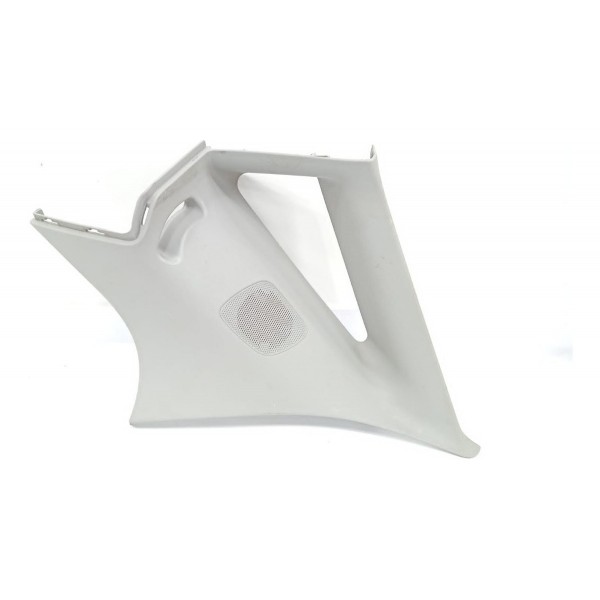 Acabamento Coluna Direita Audi A1 Tfsi 2013 Detalhe