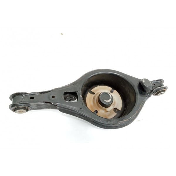 Bandeja Suspensão Traseira Direita Ford Fusion 2.5 2012