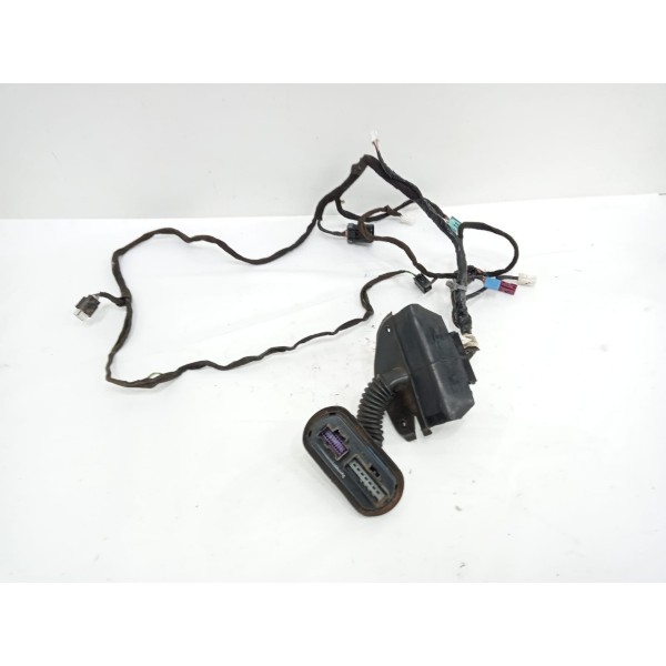 Chicote Porta Dianteira Direita Fiat Freemont 2.4 2013