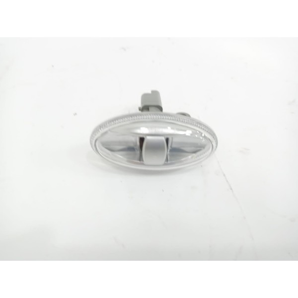 Pisca Paralama Direito Citroen Jumpy 2020 9680057480