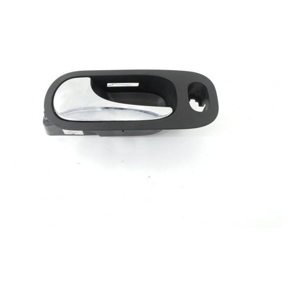 Maçaneta Interna Porta Dianteira Esquerda Gm Malibu 2.4 2011 Dianteira