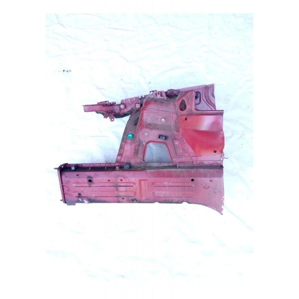 Longarina Caixa De Roda Direita Bmw X1 2012