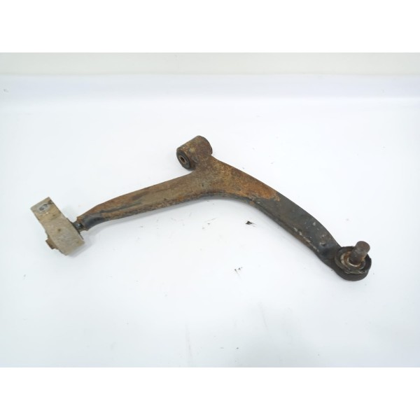 Balança Dianteira Direita Peugeot Partner 2003 Detalhe