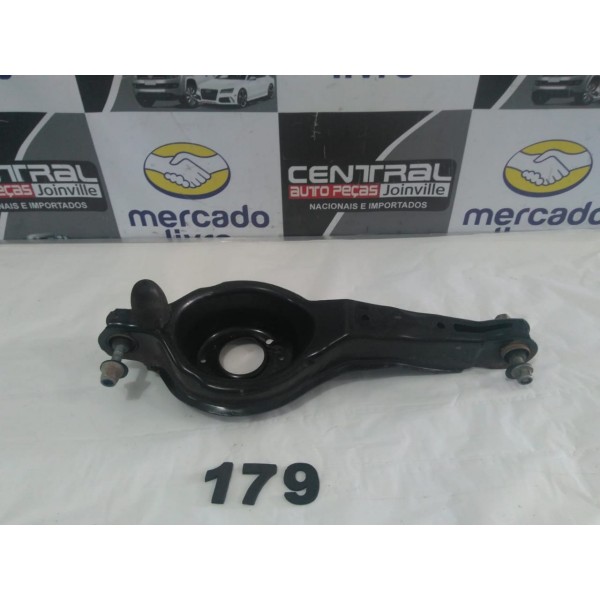 Bandeja Traseira Direita Ford Focus Powershift 2015