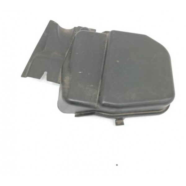 Tampa Esquerda Filtro Ar Bmw X1 2012