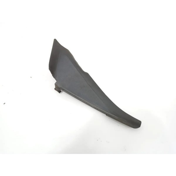 Acabamento Direito Churrasqueira Bmw X1 2012 Detalhe