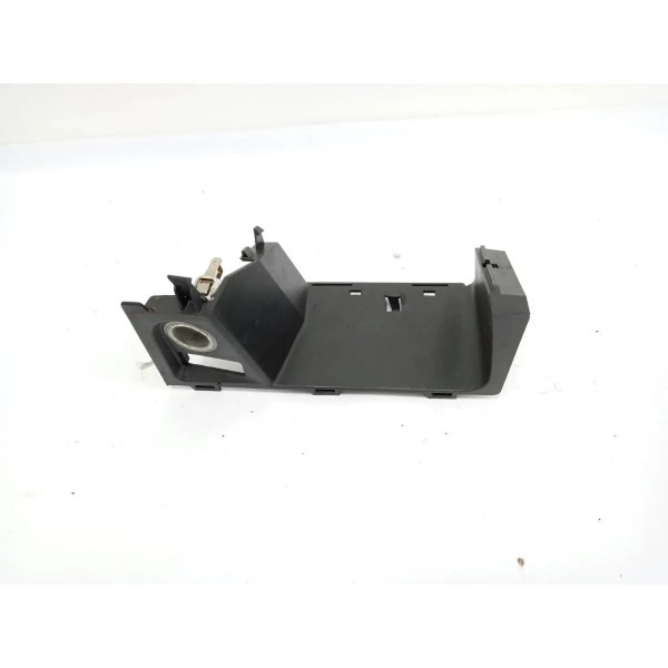 Moldura Tomada 12v Bmw X1 2012 105012200