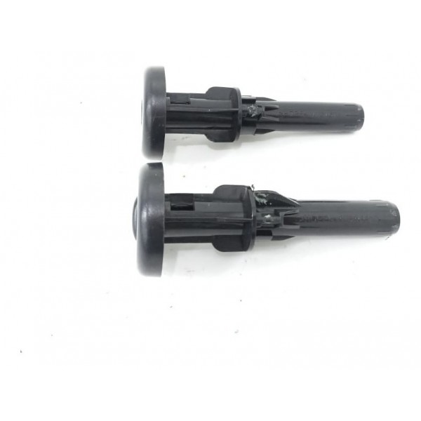 Trava Encosto Cabeça Banco Tras Direito Fiat Freemont 2013 Preto