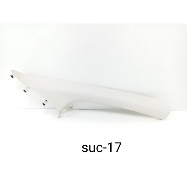 Acabamento Coluna Parabrisa Lado Direito Ford Focus 2016