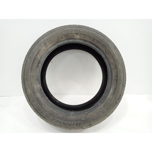 Pneu Bridgestone Turanza 205/55 R16 Detalhe