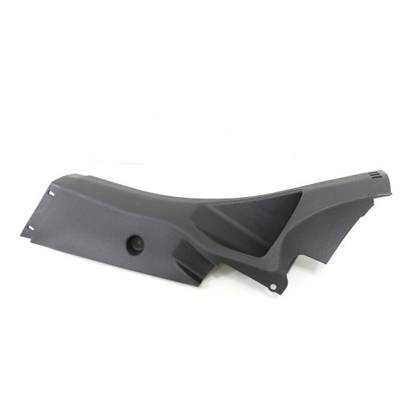 Acabamento Coluna Porta Traseira Esquerda Ford Focus 2016