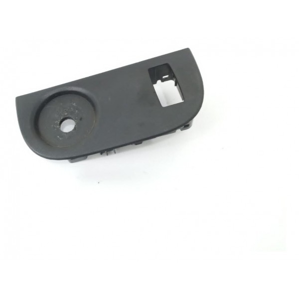 Moldura Botão Abertura Porta Malas Renault Logan 1.0 2018