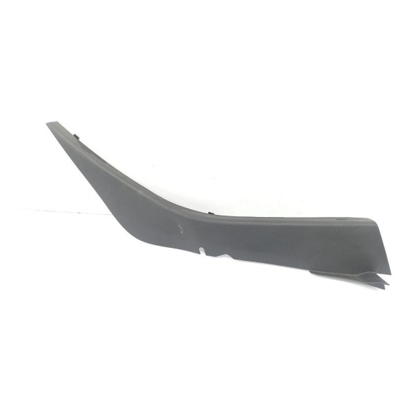 Moldura Coluna Porta Traseira Direita Renault Logan 1.0 2018