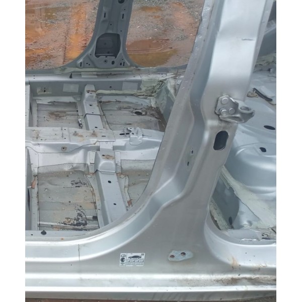 Coluna T Esquerda Ford Ka 2017