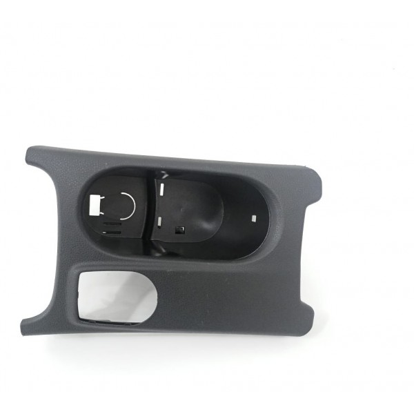 Acabamento Porta Copos Mercedes C180 2016