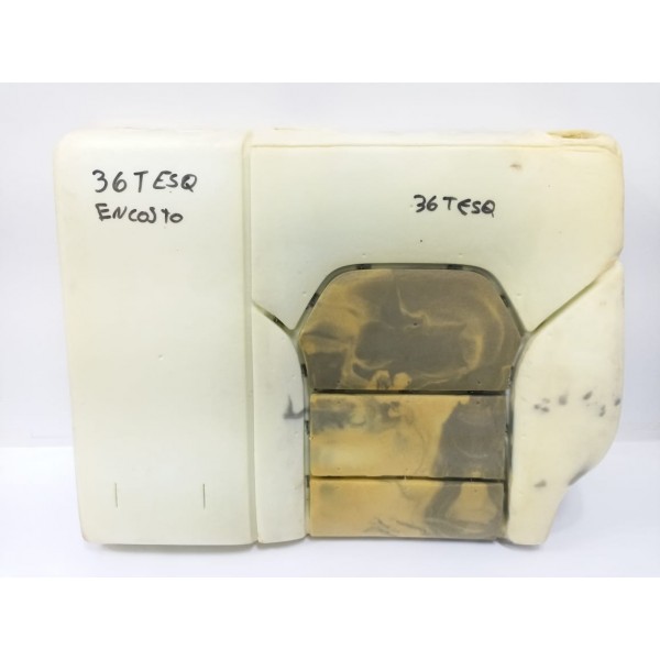 Espuma Encosto Banco Traseiro Esquerdo Mercedes Gla200 2018