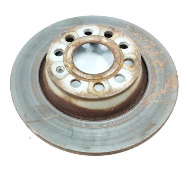 Disco Freio Traseiro Esquerdo Vw Passat Variant 2.0 Tsi 2013