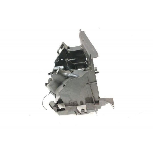 Suporte Caixa Fusível Vw Passat Variant 2.0 Tsi 2013