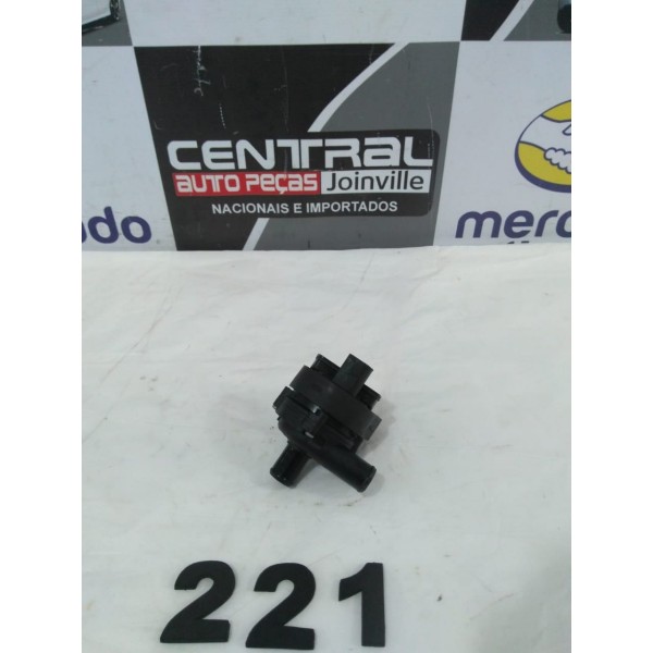 Bomba De Água Auxiliar Mercedes C250 2011
