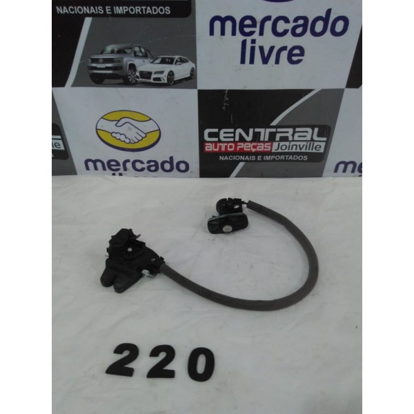 Fechadura Tampa Traseira Mercedes C250 2011