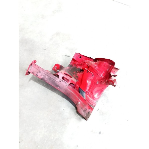 Longarina Caixa Roda Direita Audi A1 1.4 Tfsi 2012