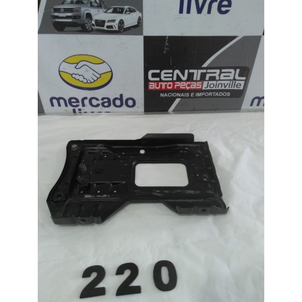 Suporte Da Bateria Mercedes C250 2011 A2046200018