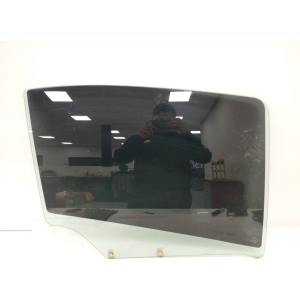 Vidro Traseiro Esquerdo Peugeot 408 Thp 2018