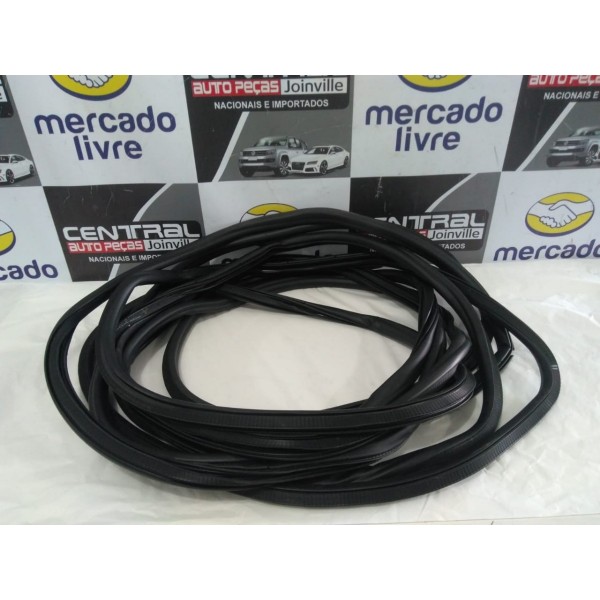 Borrachas Das 4 Portas Gm Tracker 2017 2018