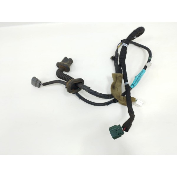 Chicote Porta Traseira Esquerda Nissan Sentra 2015