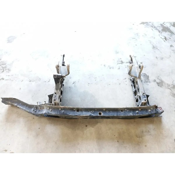 Alma Dianteira Mercedes-benz Axor 1933 2012