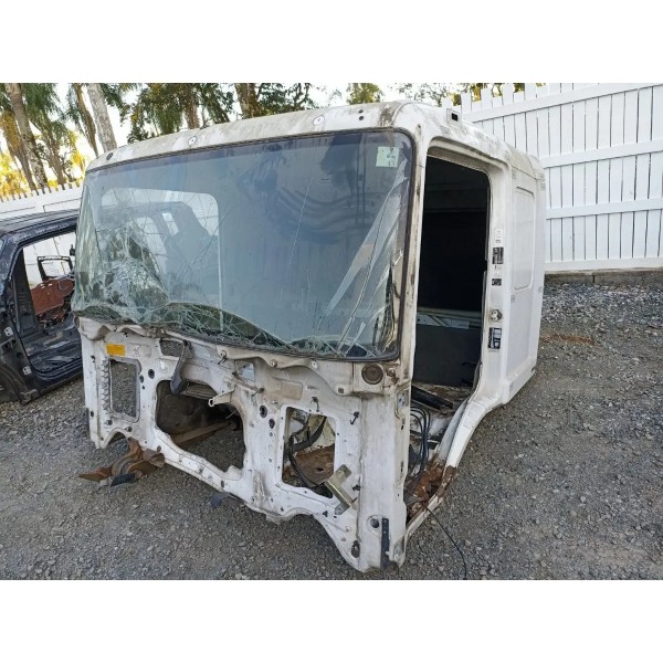 Cabine Mercedes-benz Axor 1933 2012