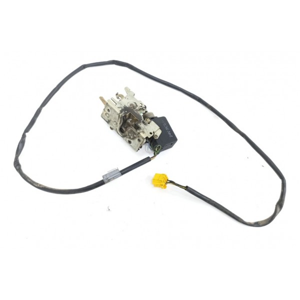 Fechadura Porta Dianteira Esq Mercedes-benz Axor 1933 2012