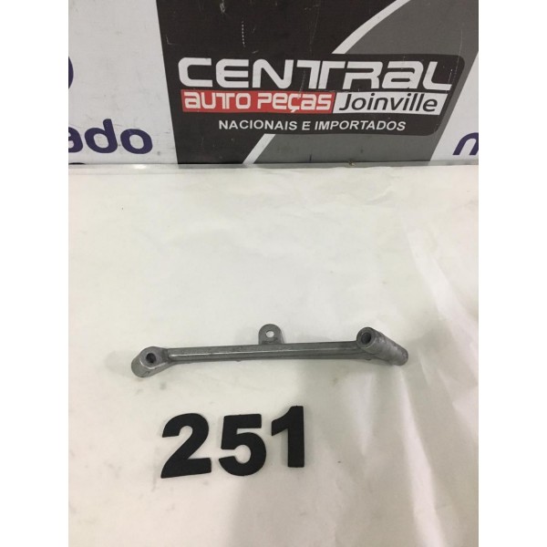 Suporte Coletor Admissão Vw Jetta Highline 2.0 211cv 2015