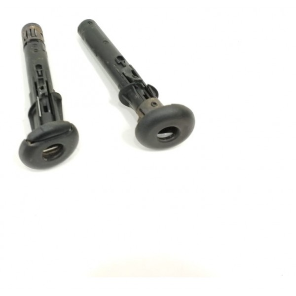 Trava Encosto Cabeça Traseiro Direito Bmw 320i 2008 Preto