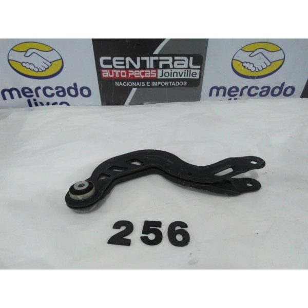 Braço Curvo Traseiro Esquerdo Mercedes Cla 200 2015 