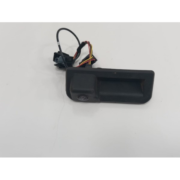 Câmera Ré Vw Jetta Gli 2021