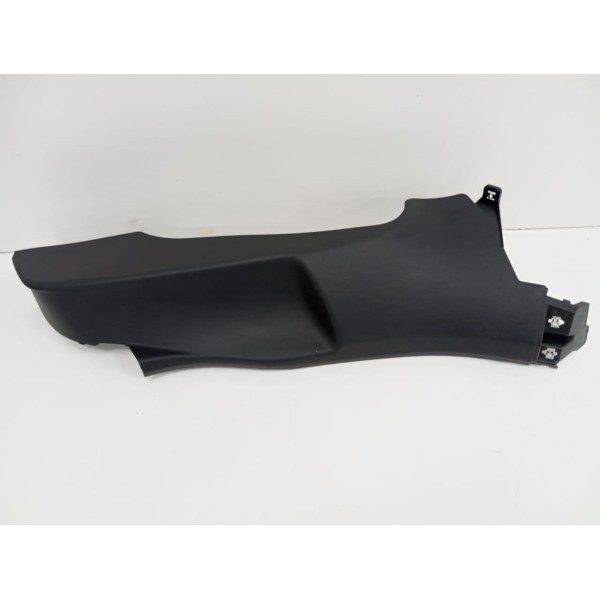 Acabamento Coluna Banco Traseiro Direito Vw Jetta Gli 2021