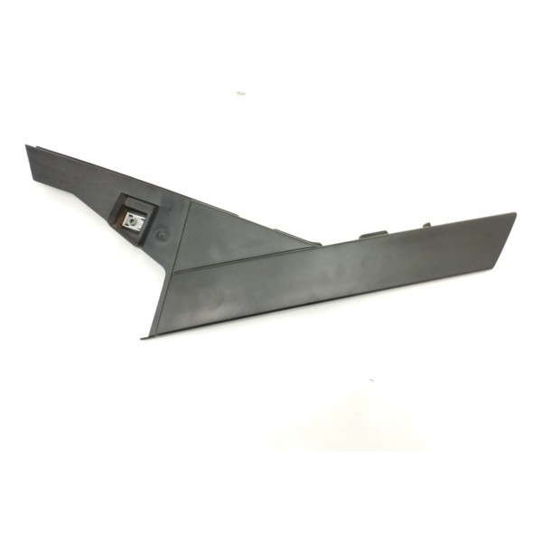 Acabamento Coluna Traseira Esquerda Vw Jetta Gli 2021 2022